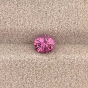 1.14 crt, Natural bubblegum pink sapphire, Oval Cut Engagement Rings,