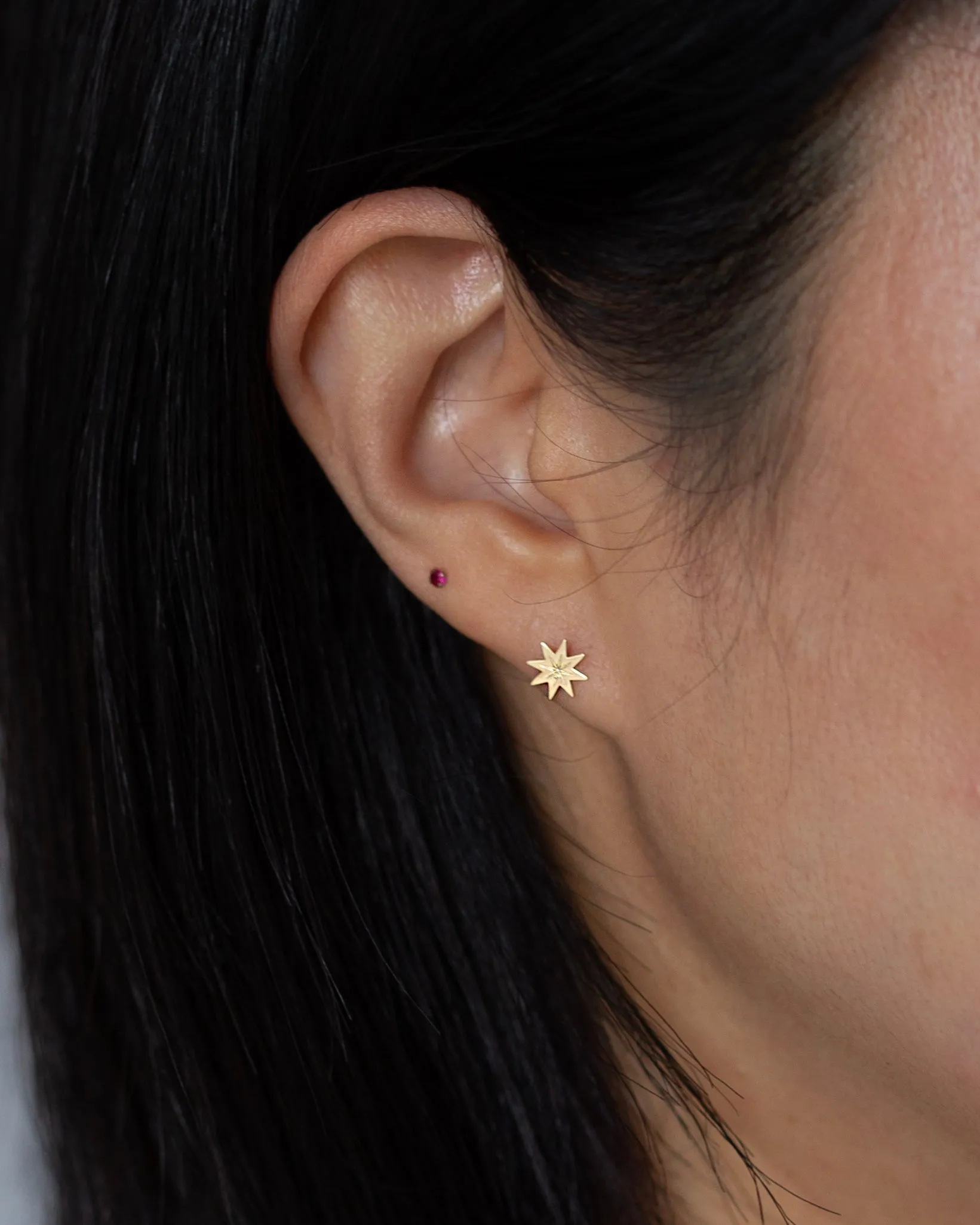 14k Small Starburst Studs