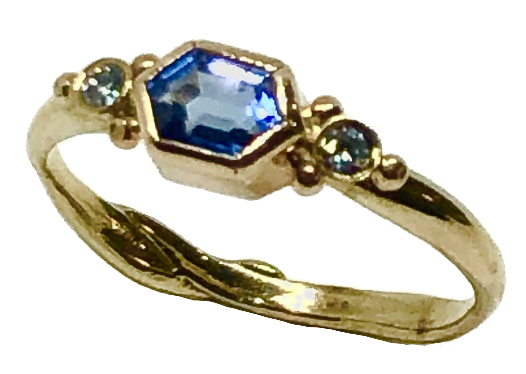 Ceylon Sapphire & Diamond Ring